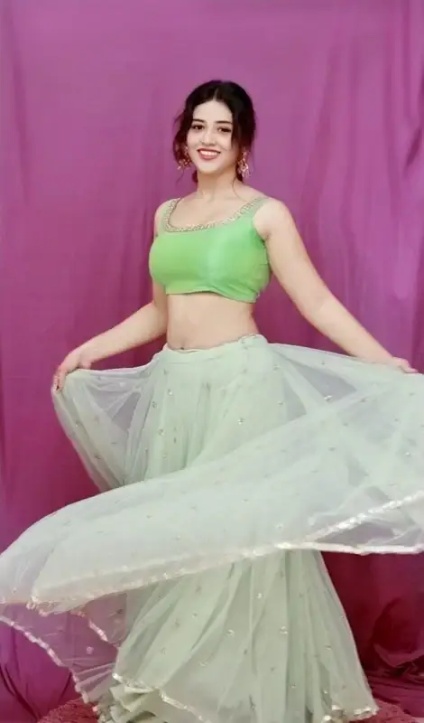 BEAUTIFUL INDIAN ACTRESS PRIYANKA JAWALKAR IN GREEN LEHENGA CHOLI 5